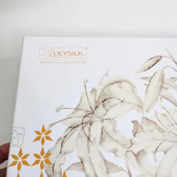 LilySilk teal silk blouse buttondown XS NIB - Picture 8 of 9